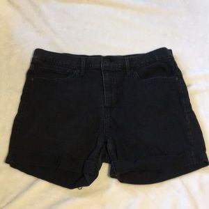Cut off black Levi shorts